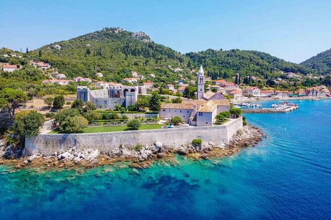 Elaphite Islands Cruise and Blue Cave Snorkeling Boat Tour from Dubrovnik - Boat comfort and group size are the wildcard