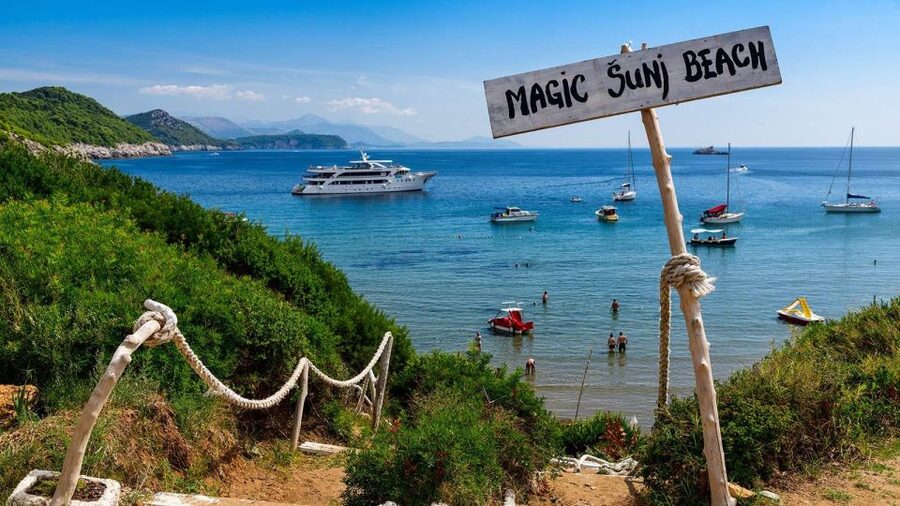 Elaphite Islands Cruise with Local Gastronomy at Captain's H - Key points to know before booking