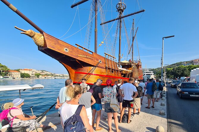Elaphiti Islands On The Luxury Pirate Ship Karaka Dubrovnik - Lopud: your longest break for swimming and snorkeling
