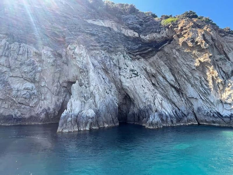 Elba Island boat trips - Fetovaia Bay and the second swimming stop