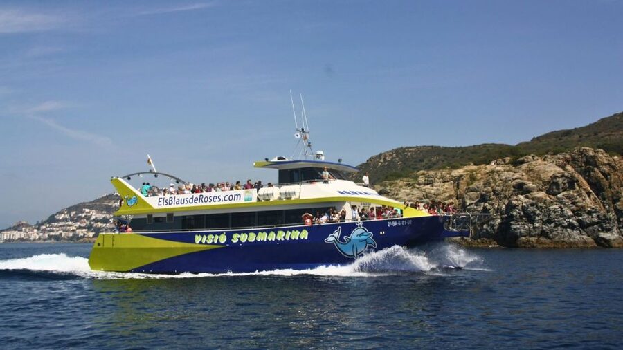 Explore the Medes Islands & Discover the Magic of Estartit! - Time ashore in El Estartit