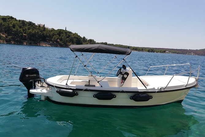 Explore the West coast of the island Brac by BETINA boat - What the $252.31 group price really covers