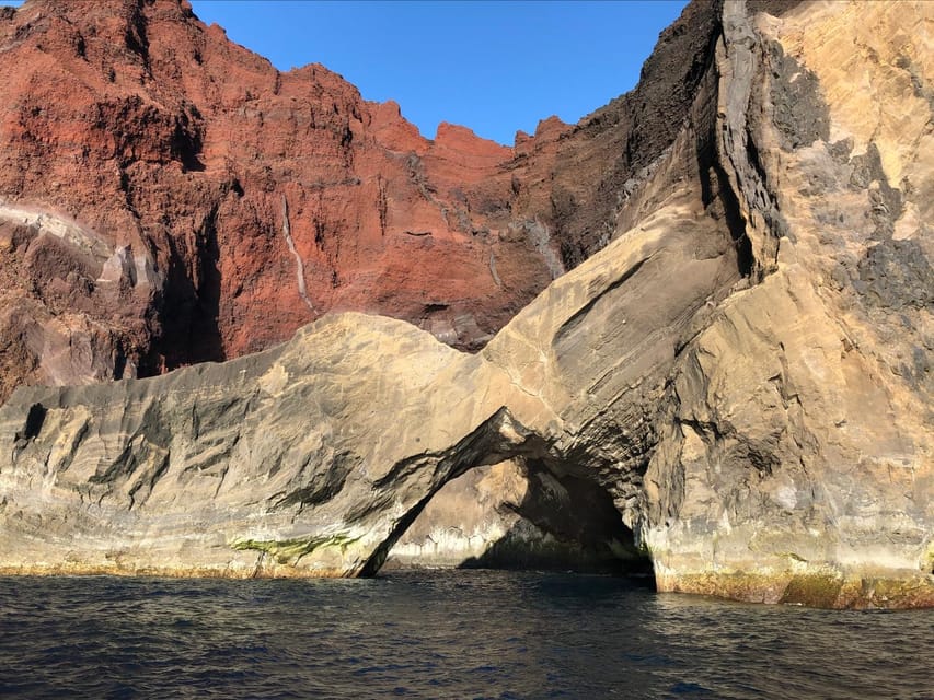 Faial Island: Unique boat tour to the Capelinhos volcano - The guides make the difference
