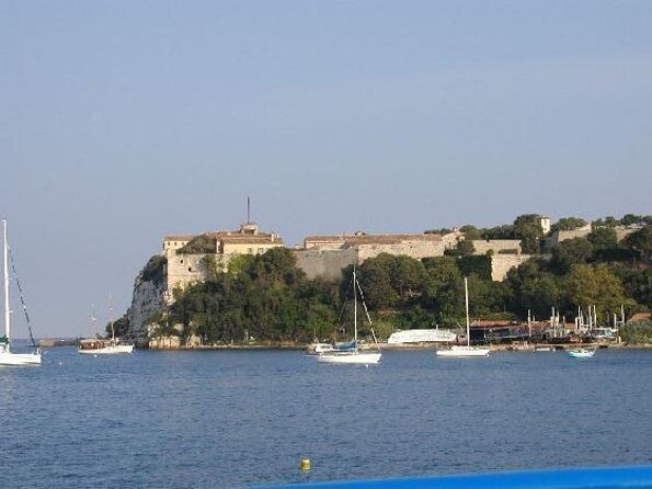 Ferry from Cannes to the island Ste Marguerite - Key points to know
