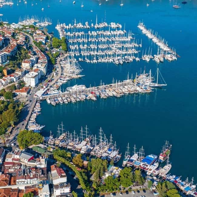 Fethiye: 12 Islands Boat Tour, Lunch Included, Hotel Transfers - Swimming stops with enough time to enjoy them