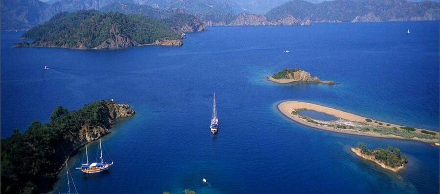 Fethiye: 12 Islands Boat Tour with Lunch and Hotel Pickup - Lunch Is Simple, Hot, and Good Value
