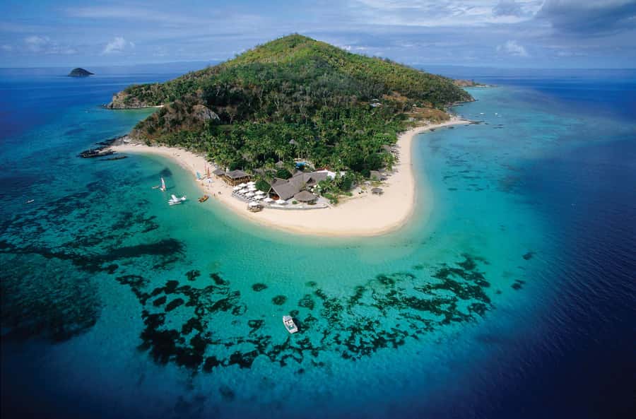 Fiji: Castaway Island Resort Day Cruise with Lunch - From Denarau Marina to a Mamanuca island day