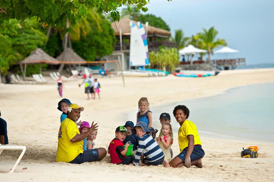 Fiji: Castaway Island Resort Day Cruise with Lunch - How the $156 price holds up