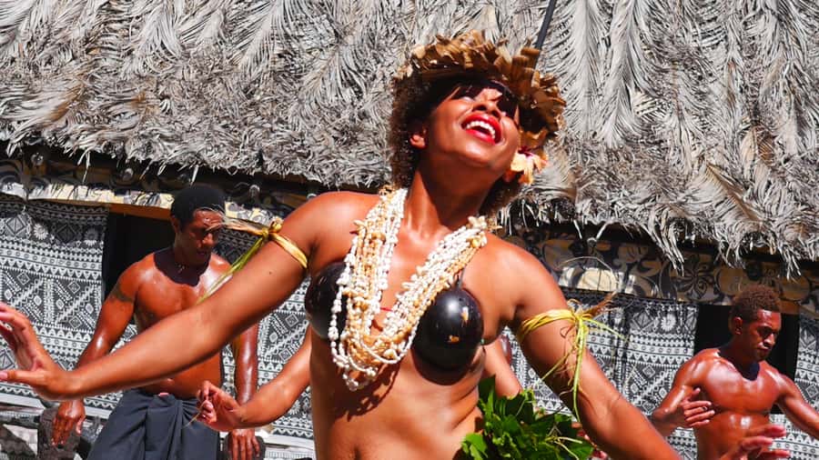 Fiji: Cultural Island Adventure & Jungle Cruise Experience - Starting with a 45-minute cruise through calm water