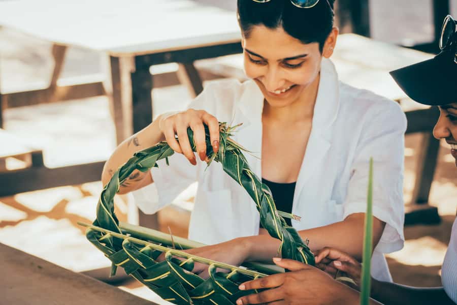 Fiji: Full Day Cultural Island Tour with Lunch & Cruise - A cultural show with fire and knife dancers