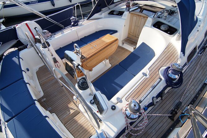 Five Star Relax Cruise Sailing Yacht Islands of La Maddalena - Comfort, practical details, and limits