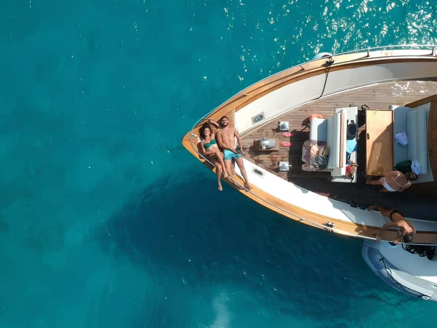 Forio: Ischia Island Boat Tour with Local Lunch and Swimming - Why a full circuit of Ischia works so well