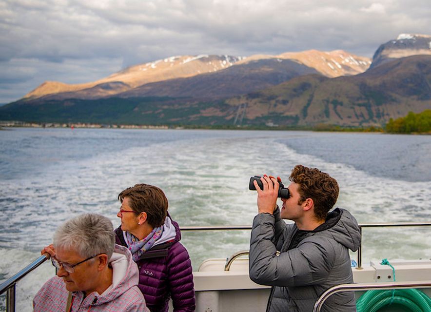 Fort William: Seal Island Boat Tour - The Caledonian Canal and the working shore