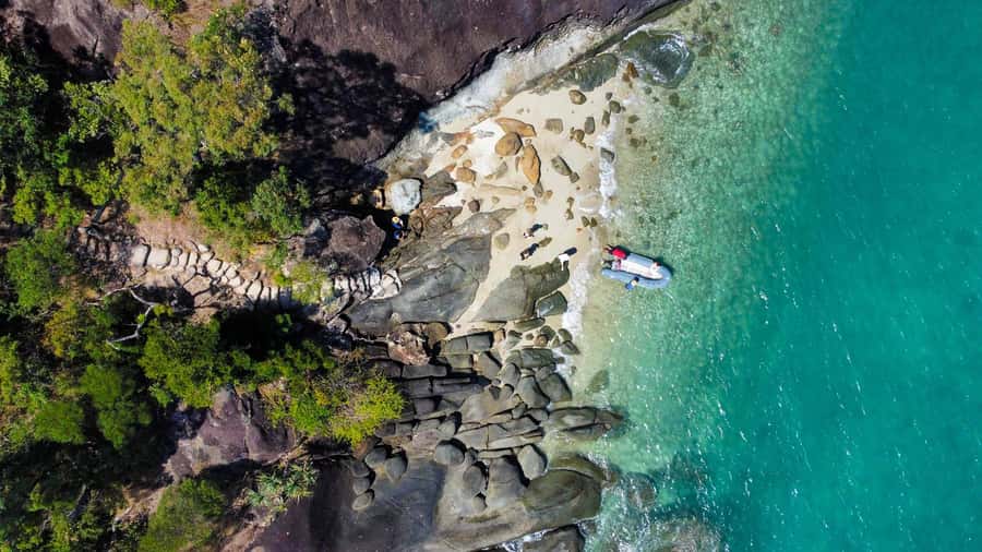 From Airlie Beach: Hook Island Cultural Tour, Sail & Snorkel - Starting at Airlie Beach with a proper morning tea