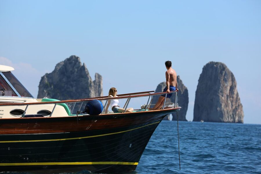From Amalfi: Li Galli Islands and Capri Full-Day Boat Tour - Starting at Amalfi’s Piazza Flavio Gioia