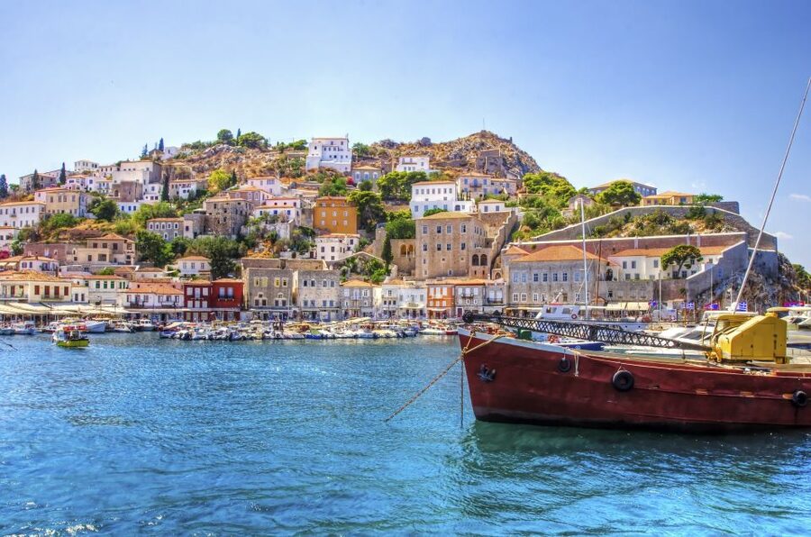 From Athens: Saronic Islands Full-Day Cruise with VIP Seats - What the $304 VIP fare really buys you