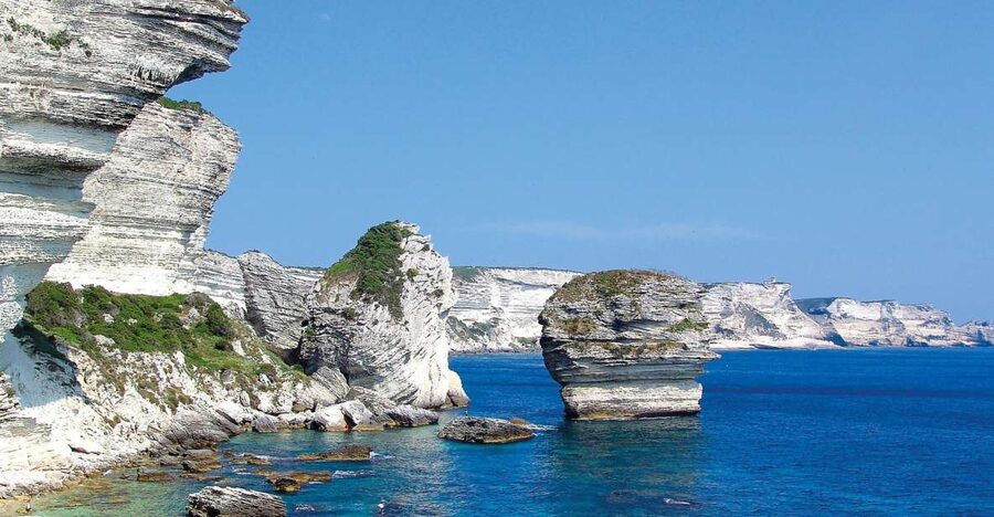 From Bonifacio: Cruise of the Cliffs and the Lavezzi Islands - Napoleon cave and the cliffs around the bay
