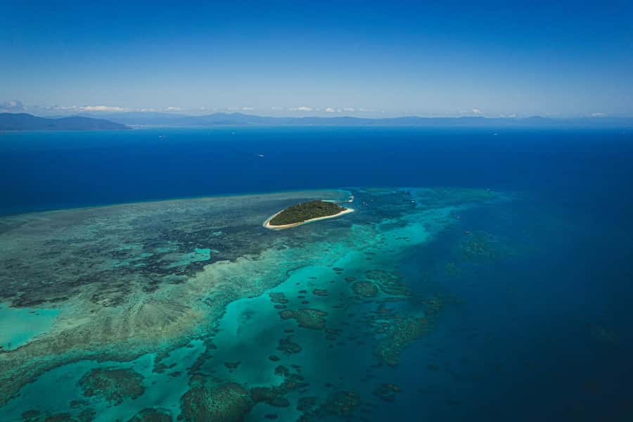 From Cairns: 2 Islands 1 day - Fitzroy & Green Islands - Why visit two islands in one day?