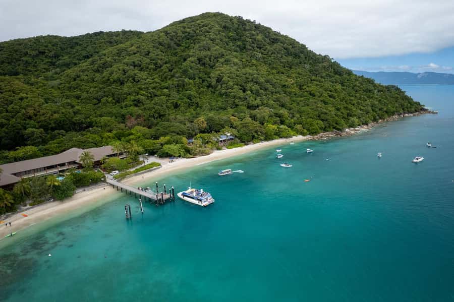 From Cairns: 2 Islands 1 day - Fitzroy & Green Islands - Should you book the Fitzroy and Green Island tour?
