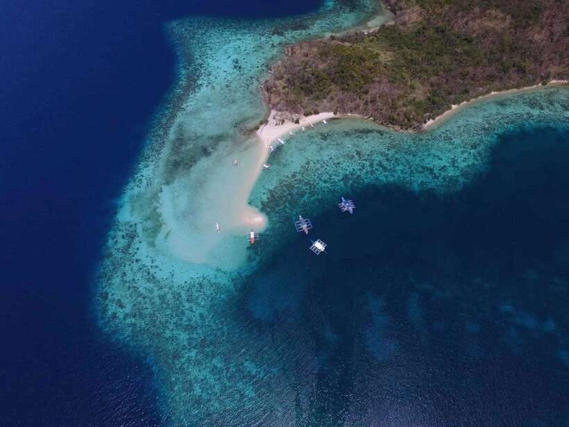 From Coron: Private Island-Hopping Cruise with Lunch - Key points at a glance
