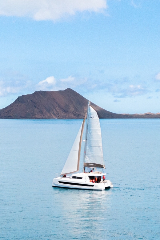 From Corralejo/Caleta de Fuste: Lobos Island Catamaran Trip - Paella, snacks, and unlimited drinks