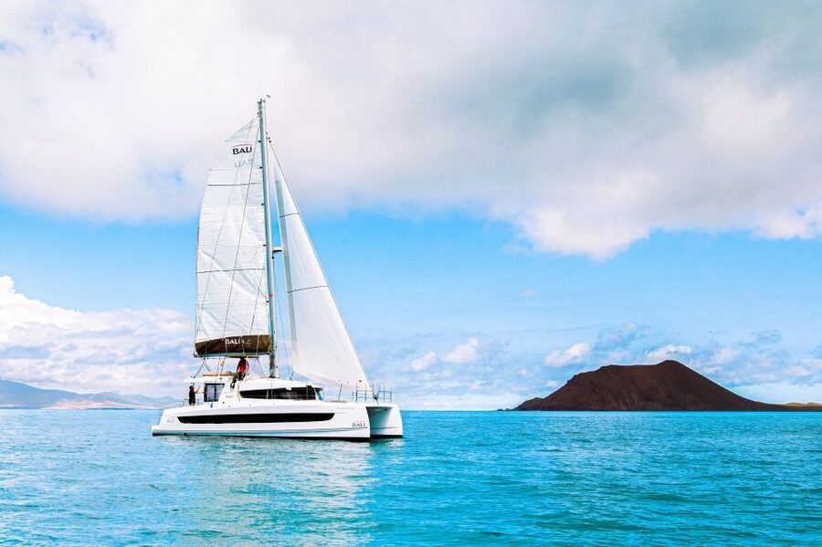 From Corralejo/Caleta de Fuste: Lobos Island Catamaran Trip - Pickup from Corralejo or Caleta de Fuste
