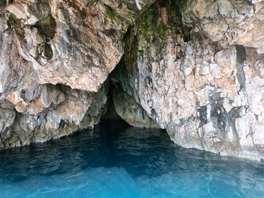 From Dubrovnik: 4-hour Elafiti Islands Private Boat Tour - What the skipper adds to a private tour