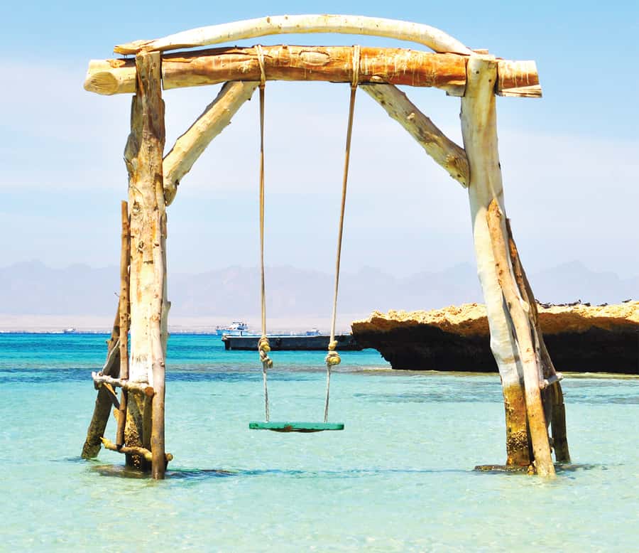 From Hurghada: Giftun Island Cruise with Lunch & Watersports - White Sand, Reef Water, and a Full Day at Sea
