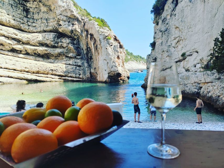 From Hvar: Blue Cave and 5 Islands Boat Tour - A big island day from Hvar