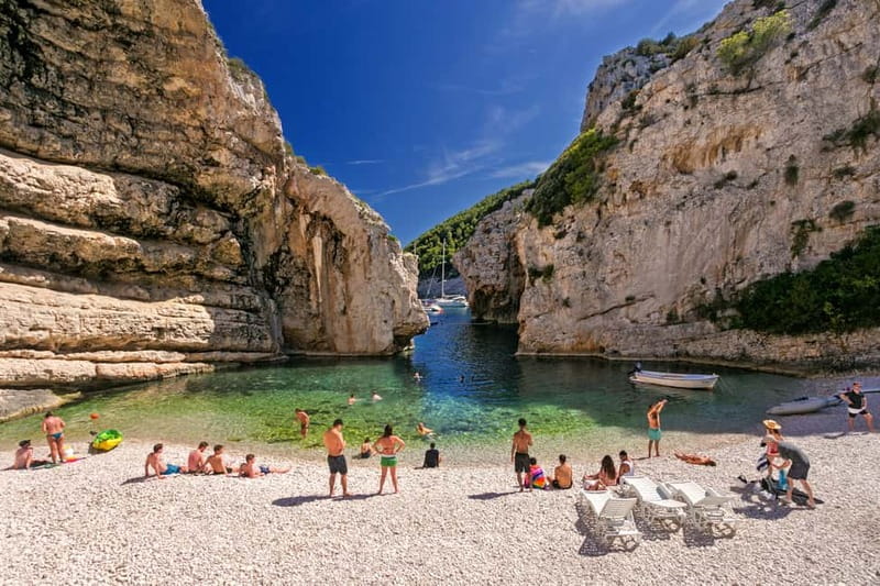 From Hvar: Blue Cave and Pakleni Islands Private Boat Tour - Key points to know before you book