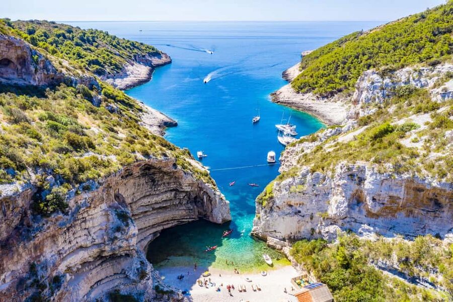 From Hvar: Blue Cave, Green Cave & 5 Islands Speedboat Tour - Stiniva Cove on Vis