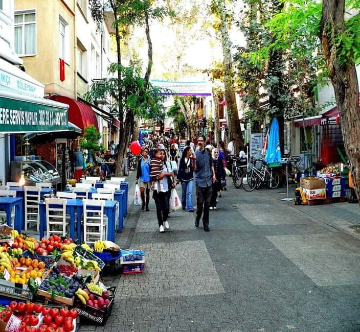 From Istanbul: Princes Island Tour with 2 Islands - The return trip and group atmosphere