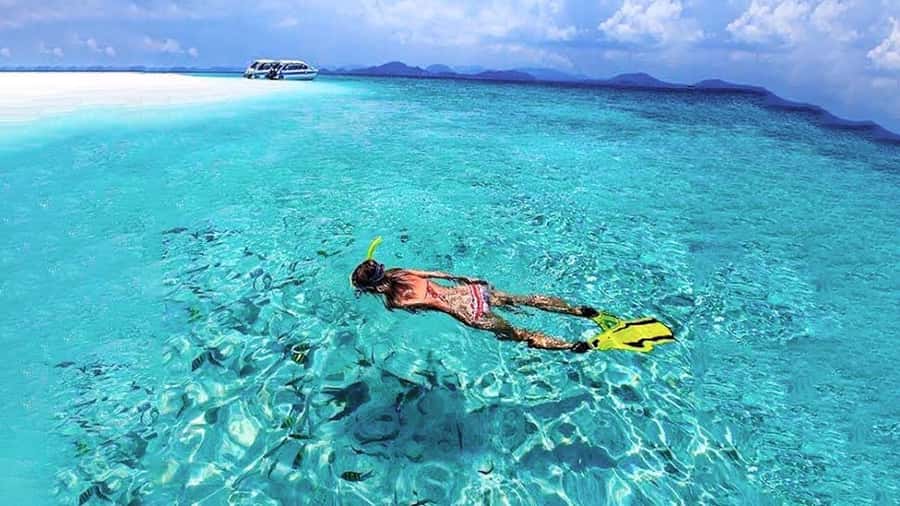 From Khao Lak & Phuket: Trip to Similan Islands by Speedboat - Lunch and beach time at Miang Island