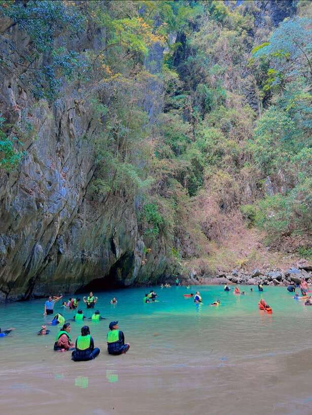 From Koh Lanta: 4 Islands Adventure- Emerald Cave&Koh Kradan - Koh Kradan: 90 minutes for lunch and beach time