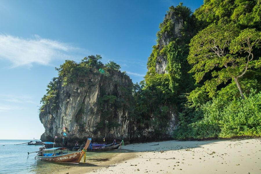 From Koh Yao Noi: Private Hong Islands Long-Tail Boat Tour - Lading Island for a Quieter Stop