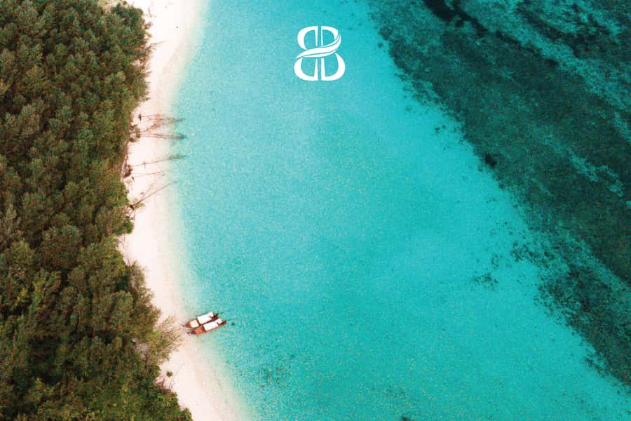 From Krabi: 4 Islands Private Longtail Boat Tour with Picnic - Guides, captains, and the human side of the trip