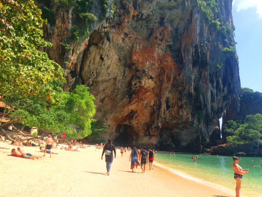 From Krabi: 4 Islands Snorkeling Tour by Speed Boat - Chicken Island and the famous rock shape