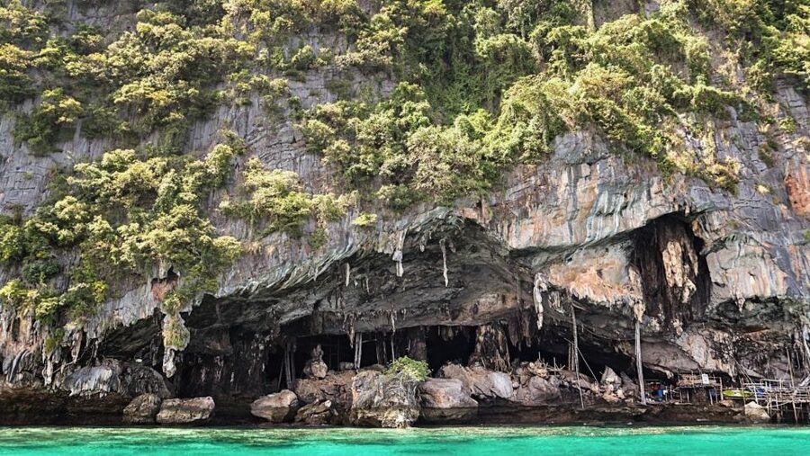 From Krabi: Phi Phi Early Bird & 4 Islands by Speedboat - Viking Cave and Monkey Bay from the boat