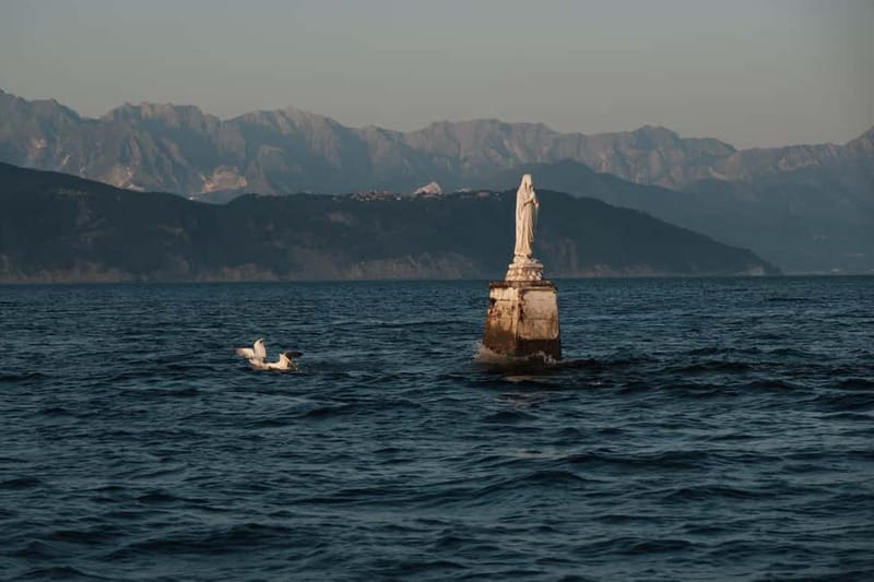 From La Spezia: Portovenere Islands Golden Hour Boat Tour - Cadimare, Fezzano, and Le Grazie set the pace