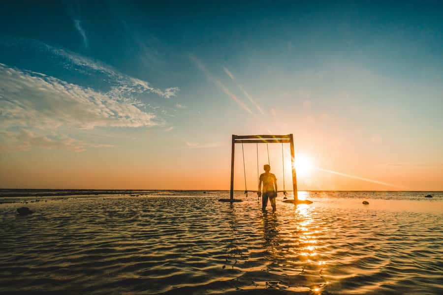 From Lombok: Private Gili Islands Trip w. Glass-Bottom Boat - What this $55 Lombok day trip really offers