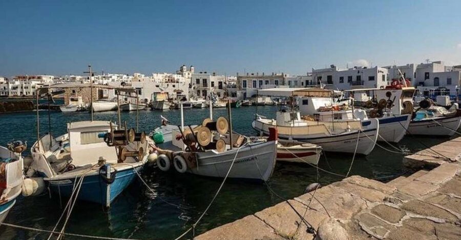 From Paros: Paros Island Bus Tour and Boat Trip to Antiparos - Starting in Parikia at the Venetian castle