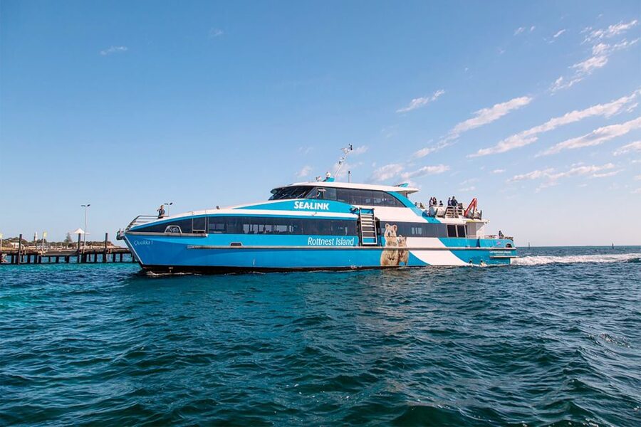 From Perth or Fremantle: Rottnest Island Ferry and Bus Tour - Wadjemup Lighthouse and the island’s open spaces