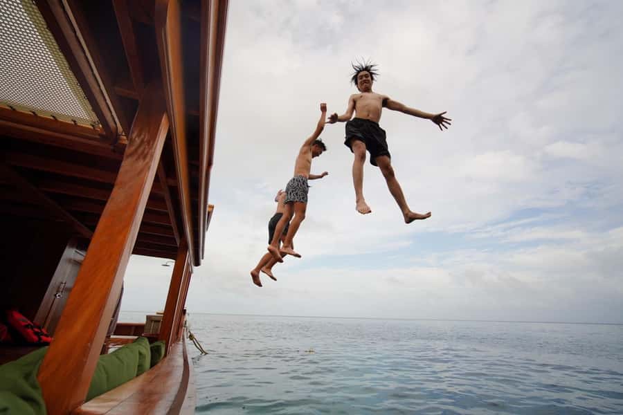 From Phuket : Private Luxury Long Boat to Khai Islands - Who will get the most from this trip