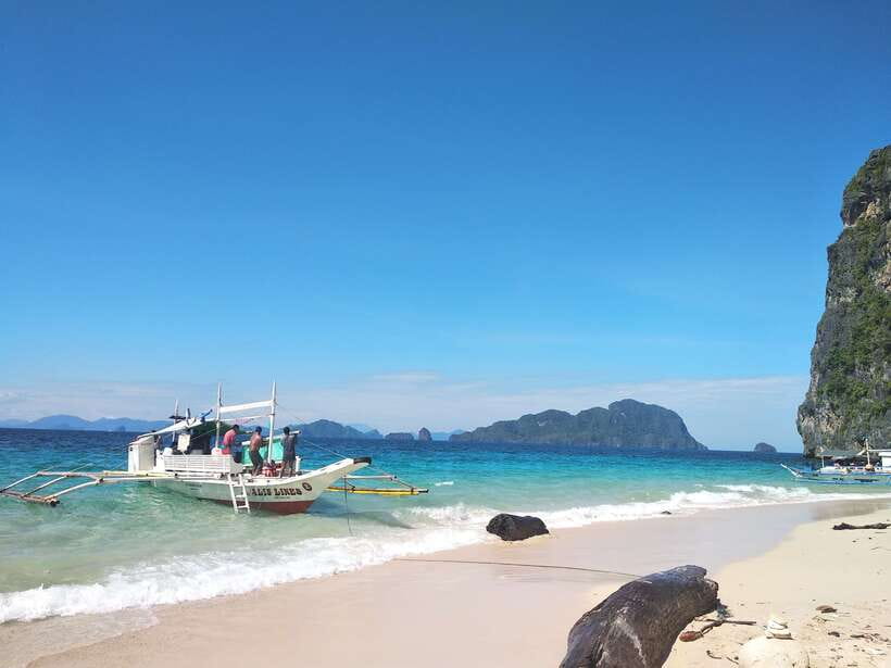 From Puerto Princesa: Day Trip to El Nido and Island Hopping - Lunch, equipment, and what the package really covers