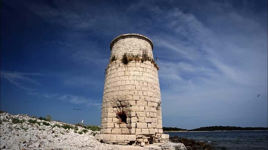 From Pula: Rovinj & NP Brijuni cruise with Red Island visit - Brijuni National Park from the water