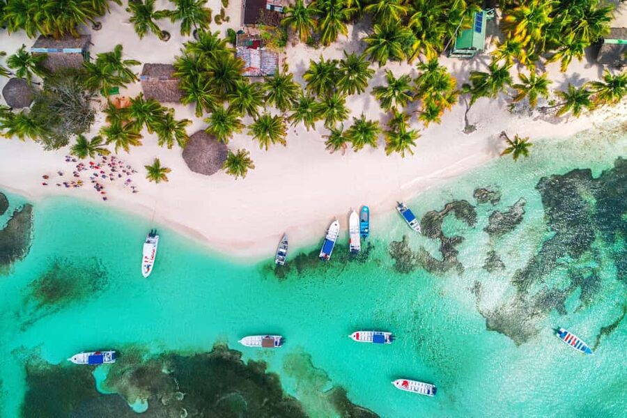 From Punta Cana: Catamaran Tour to Saona Island with Open Bar and Buffet - Setting out by catamaran from Bayahibe