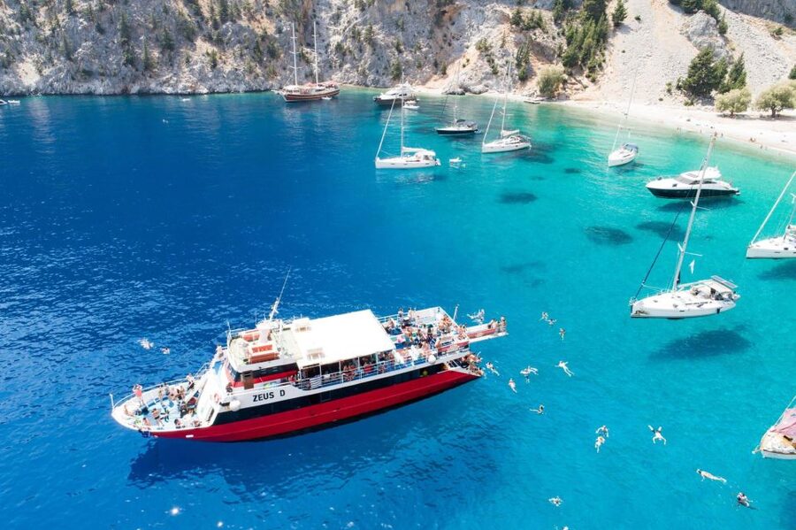 From Rhodes: Cruise to Symi Island and Saint George's Bay - Finding the boat at Mandraki Harbour