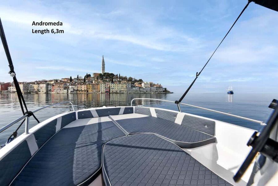From Rovinj: Sea Caves & Sandy Levan Island Speedboat Tour - How to make the day more comfortable