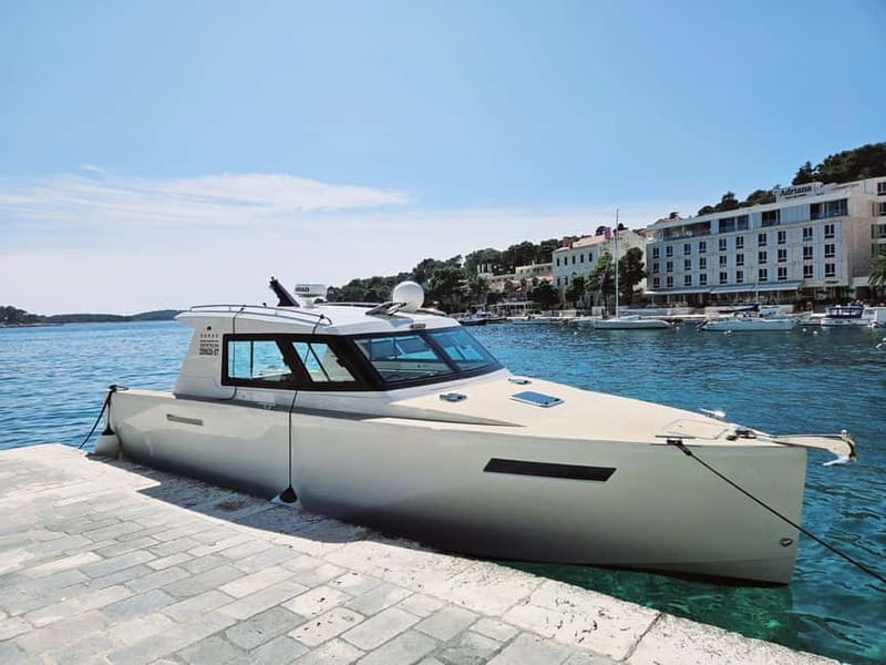 From Split: 5 Islands and Blue Cave Boat Tour - Budikovac and the Blue Lagoon provide the water time