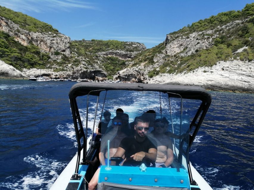 From Split: Blue Cave and 5 islands-Day Tour - Stiniva Cove: dramatic cliffs, limited beach time